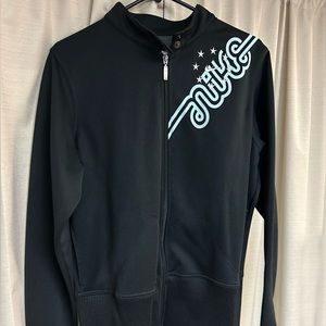 Used Nike zip up sweatshirt with pockets